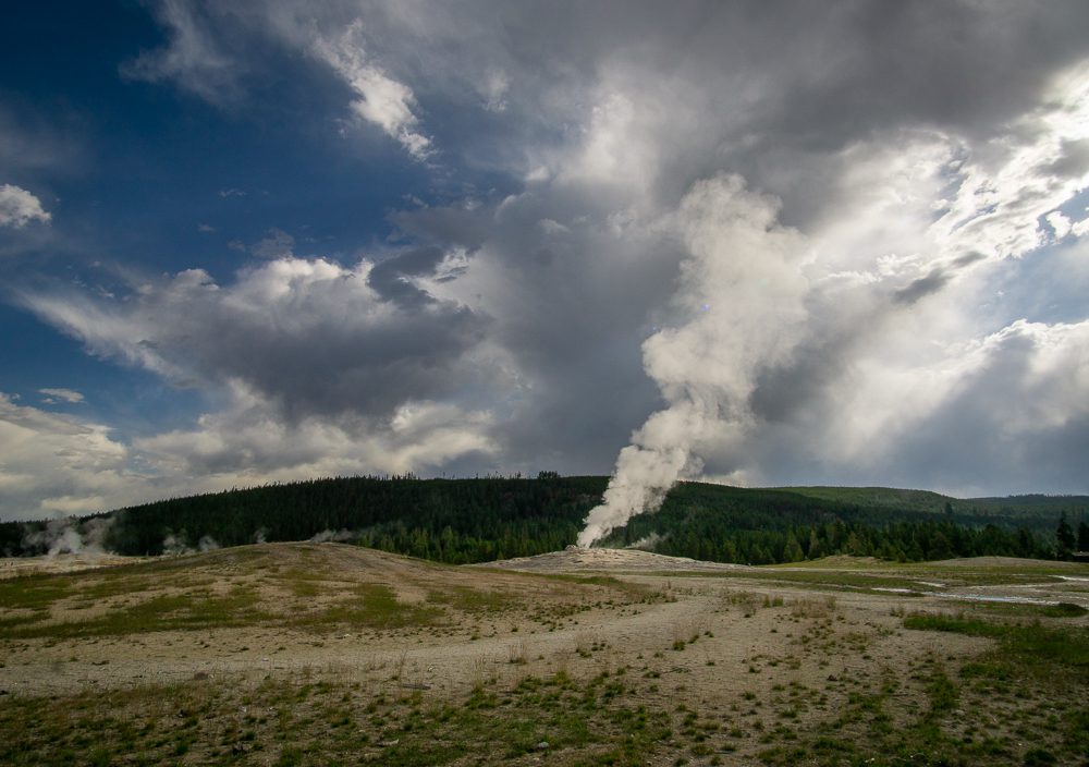 Old Faithful Geyser Eruption